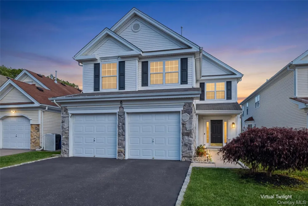 8 Jennifer Lane Middle Island, NY 11953