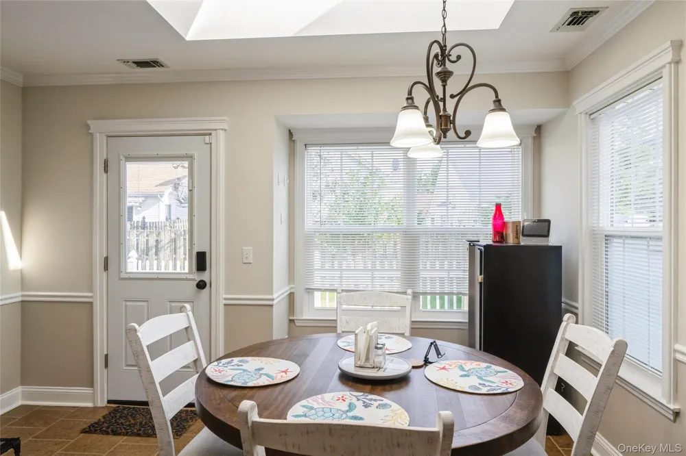 8 Jennifer Lane Middle Island, NY 11953
