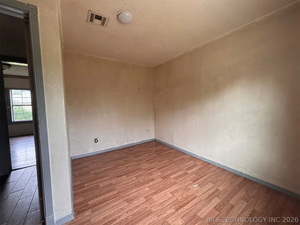 801 S 11th Street Ponca City, OK 74601