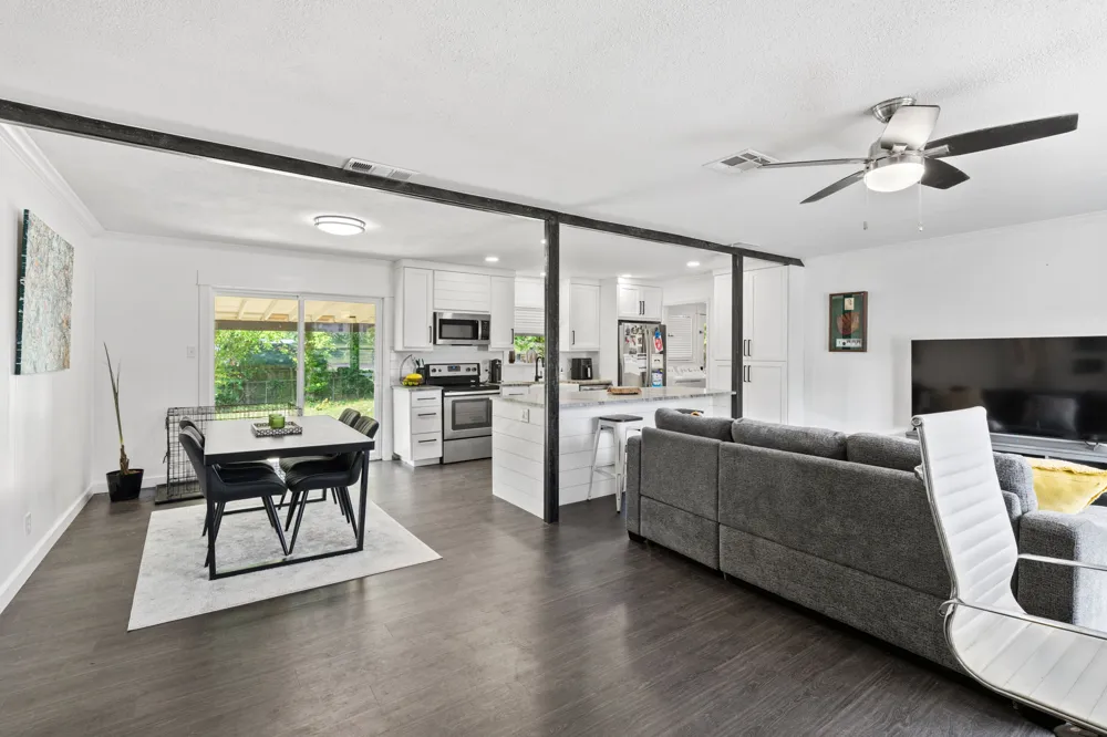 1200 Ash Drive Marble Falls, TX 78654