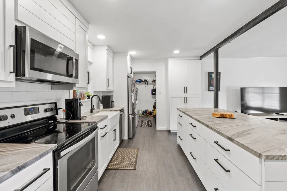 1200 Ash Drive Marble Falls, TX 78654
