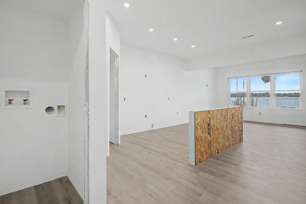 17463 E Suwanee Trail Winfield Township, MI 49329