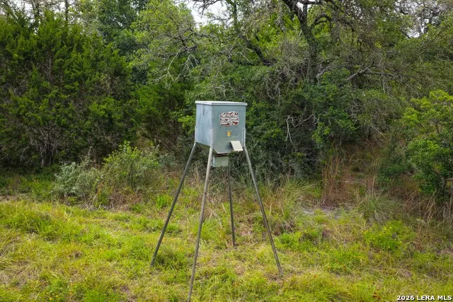 30 ACRES +/- Peaceful Valley Rd Bandera, TX 78003