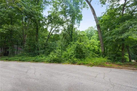 6804 Brookwood Court