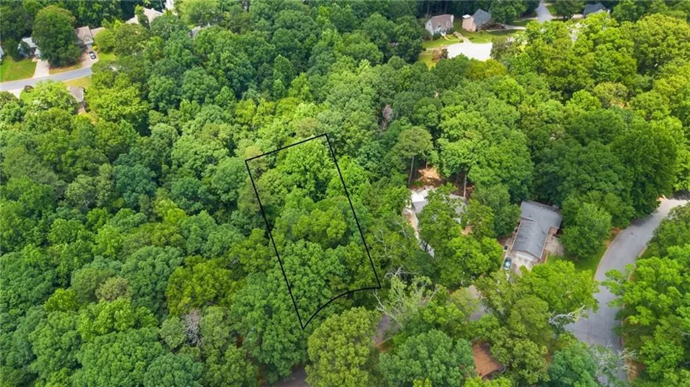 6804 Brookwood Court Douglasville, GA 30135