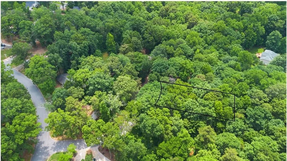 6804 Brookwood Court Douglasville, GA 30135