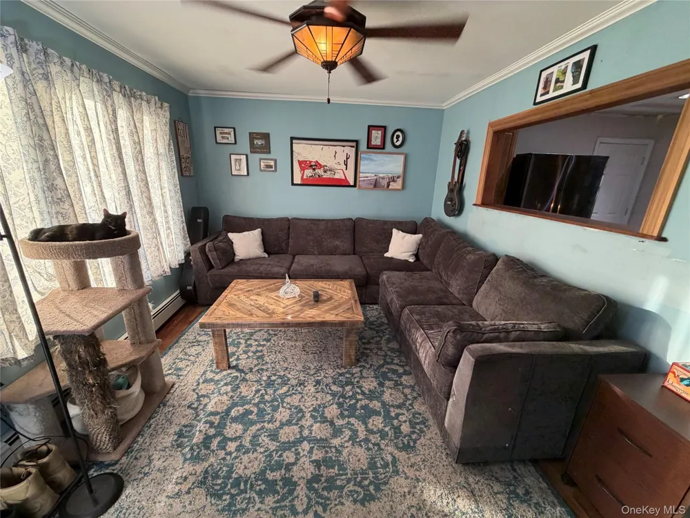 1443 Lombardy Boulevard Bay Shore, NY 11706
