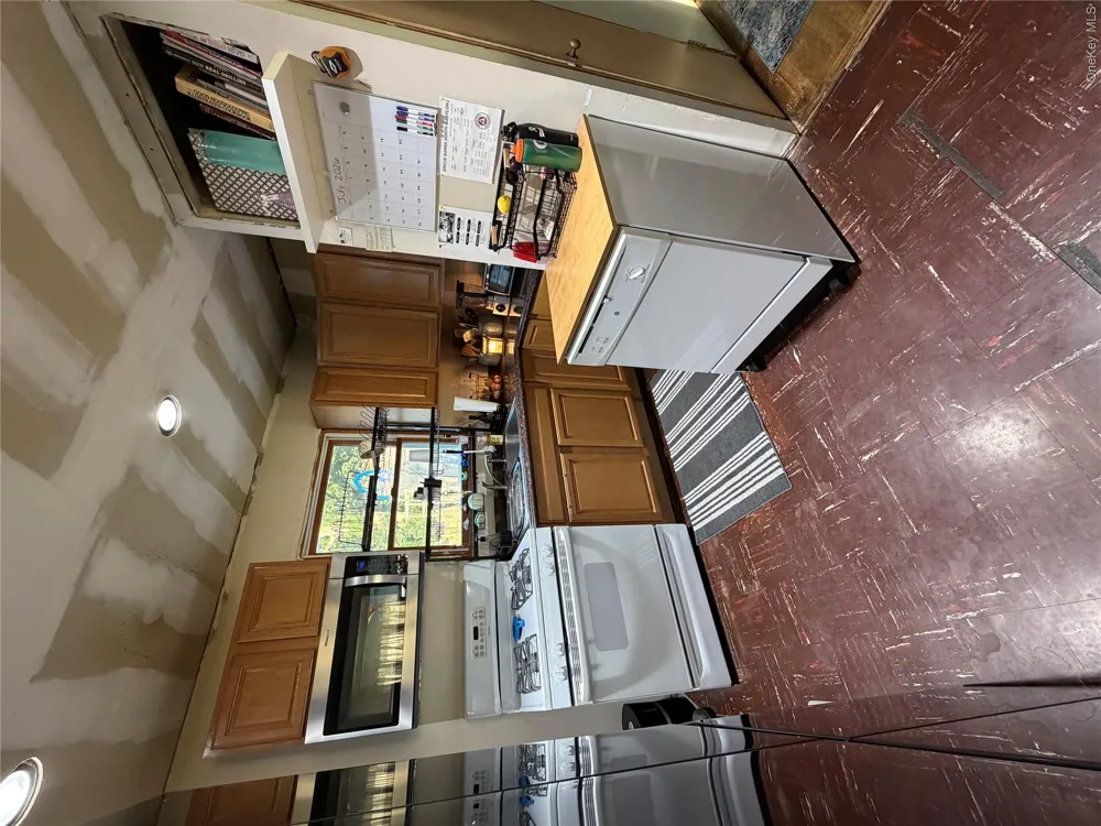 1443 Lombardy Boulevard Bay Shore, NY 11706