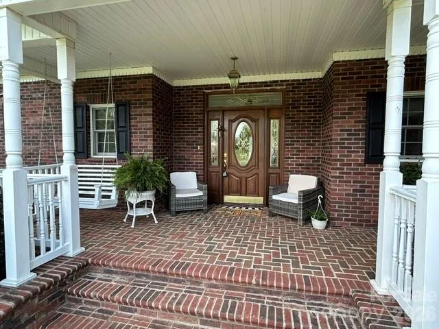 343 Countryside Drive Forest City, NC 28043