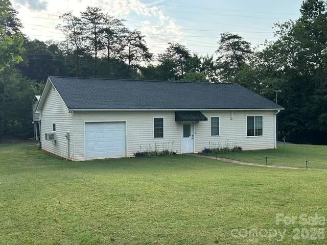 343 Countryside Drive Forest City, NC 28043