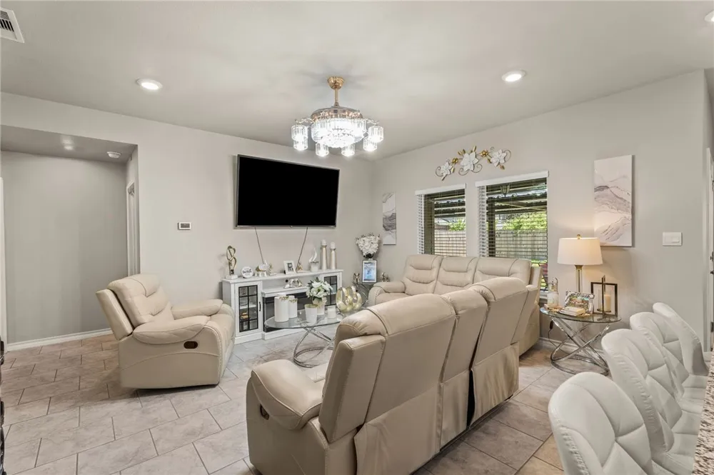 2227 Medusa Drive Portland, TX 78374