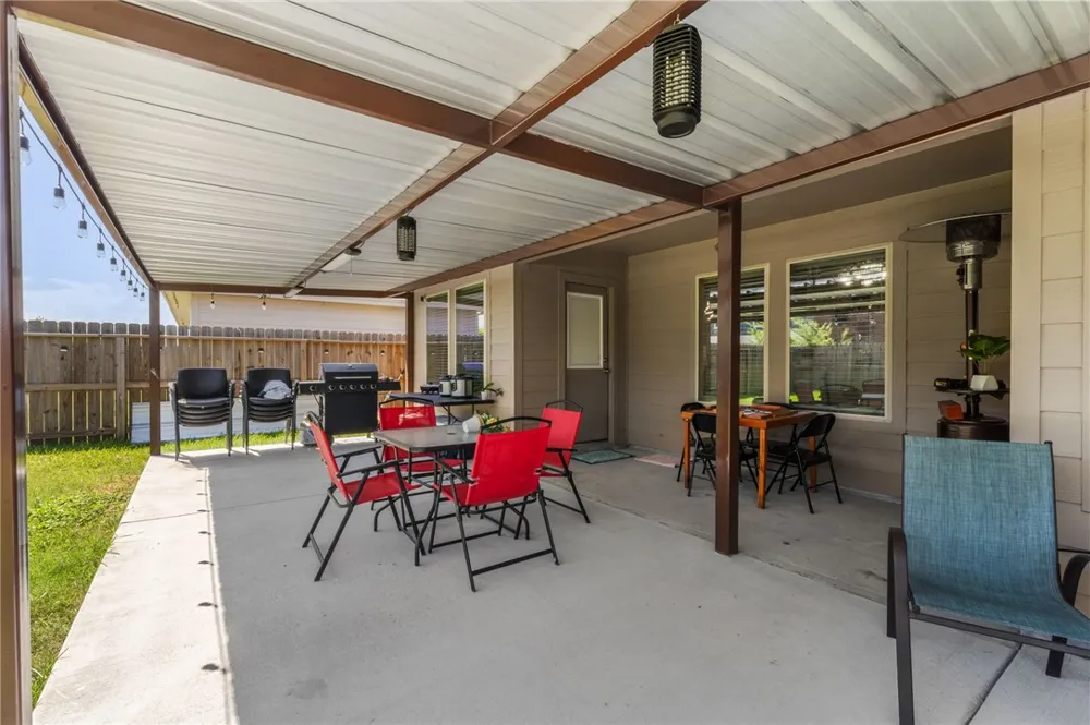 2227 Medusa Drive Portland, TX 78374