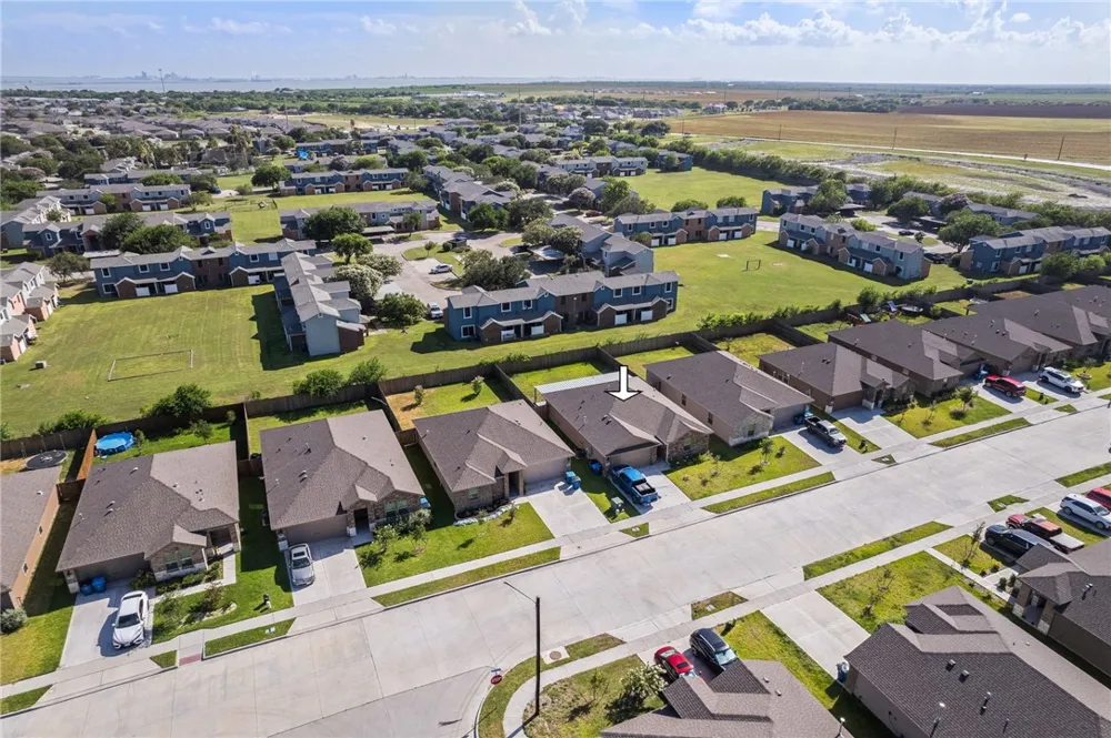 2227 Medusa Drive Portland, TX 78374