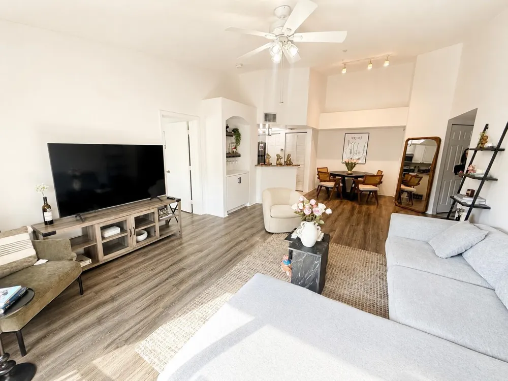 600 Crestwood Court #617 Royal Palm Beach, FL 33411