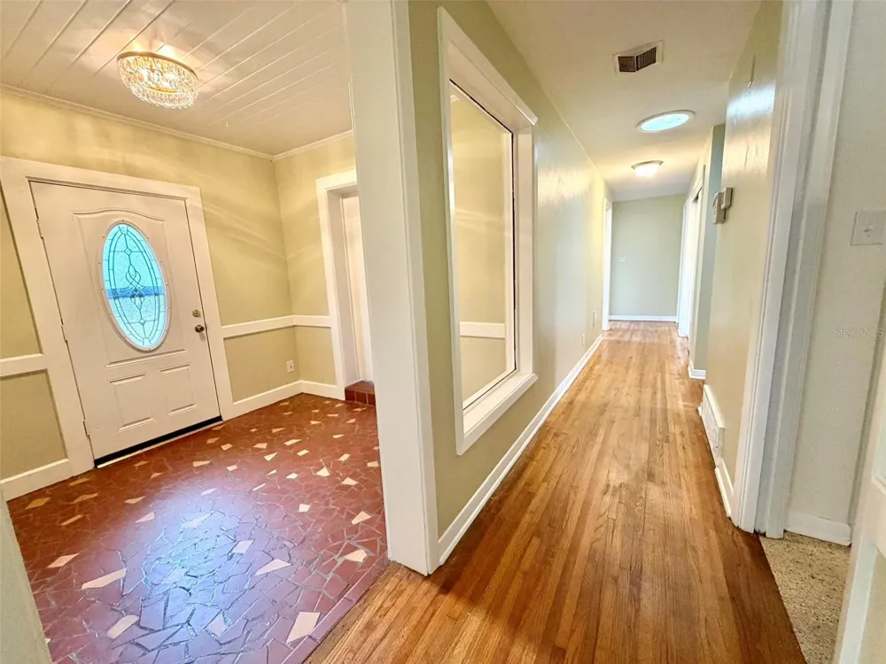 905 NW 36TH AVENUE Gainesville, FL 32609