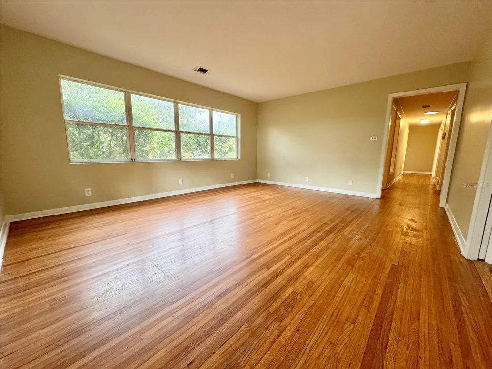 905 NW 36TH AVENUE Gainesville, FL 32609