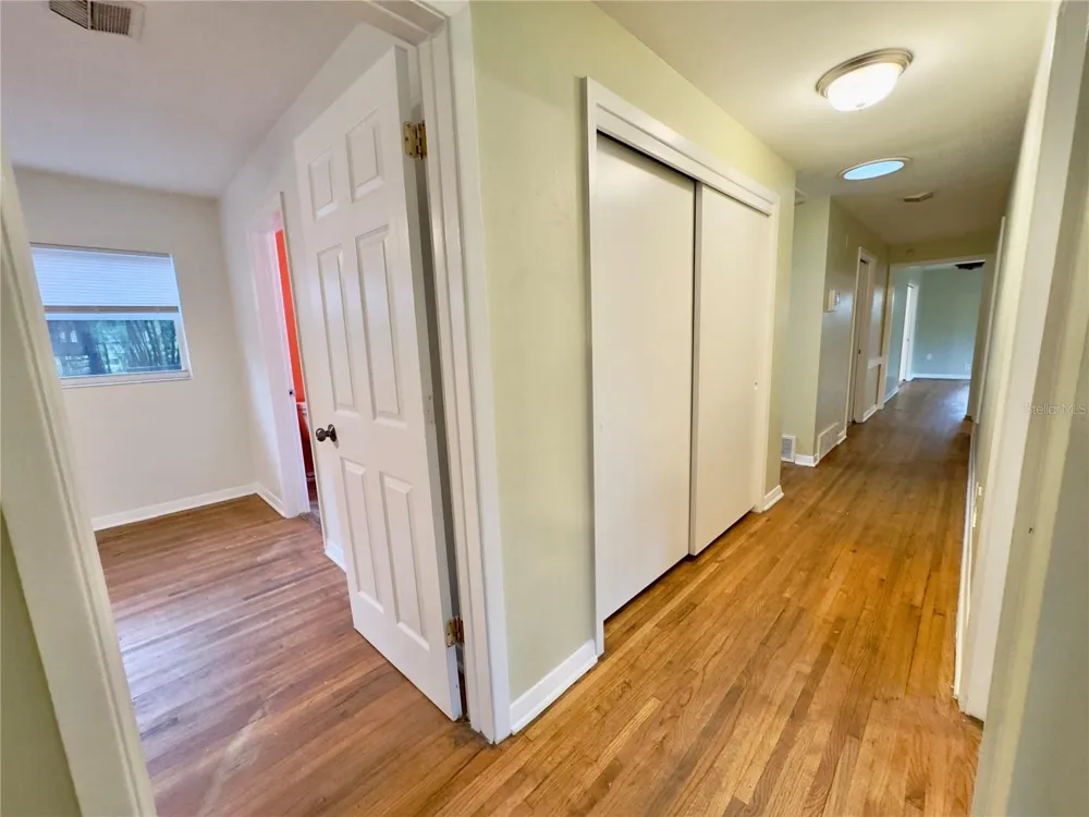 905 NW 36TH AVENUE Gainesville, FL 32609