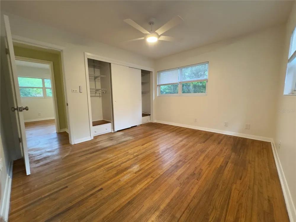 905 NW 36TH AVENUE Gainesville, FL 32609