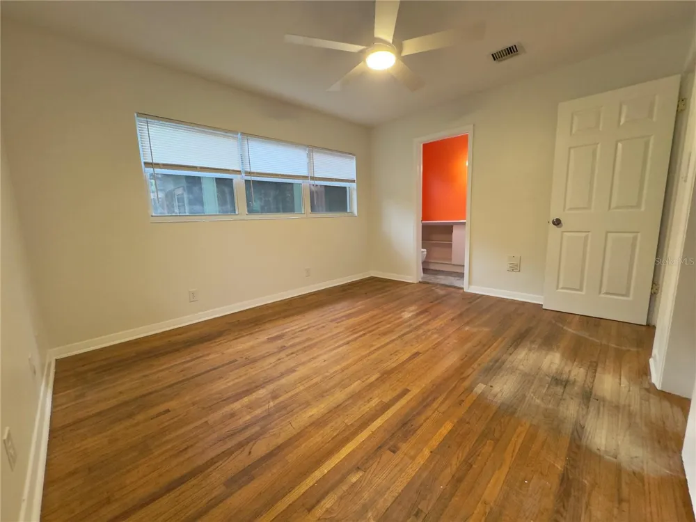 905 NW 36TH AVENUE Gainesville, FL 32609