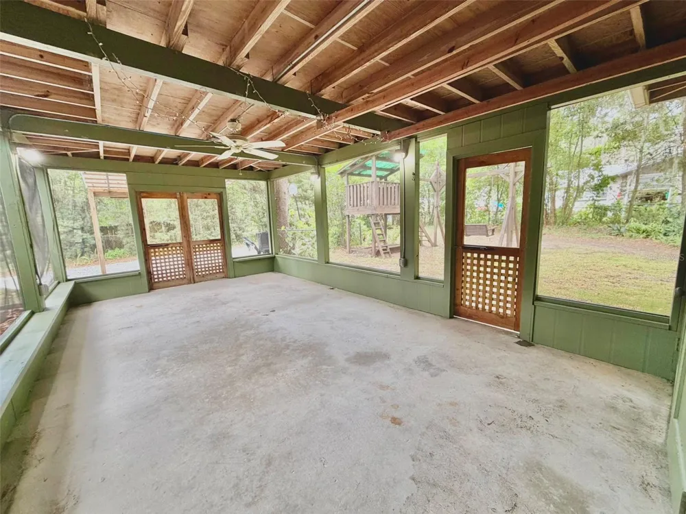 905 NW 36TH AVENUE Gainesville, FL 32609