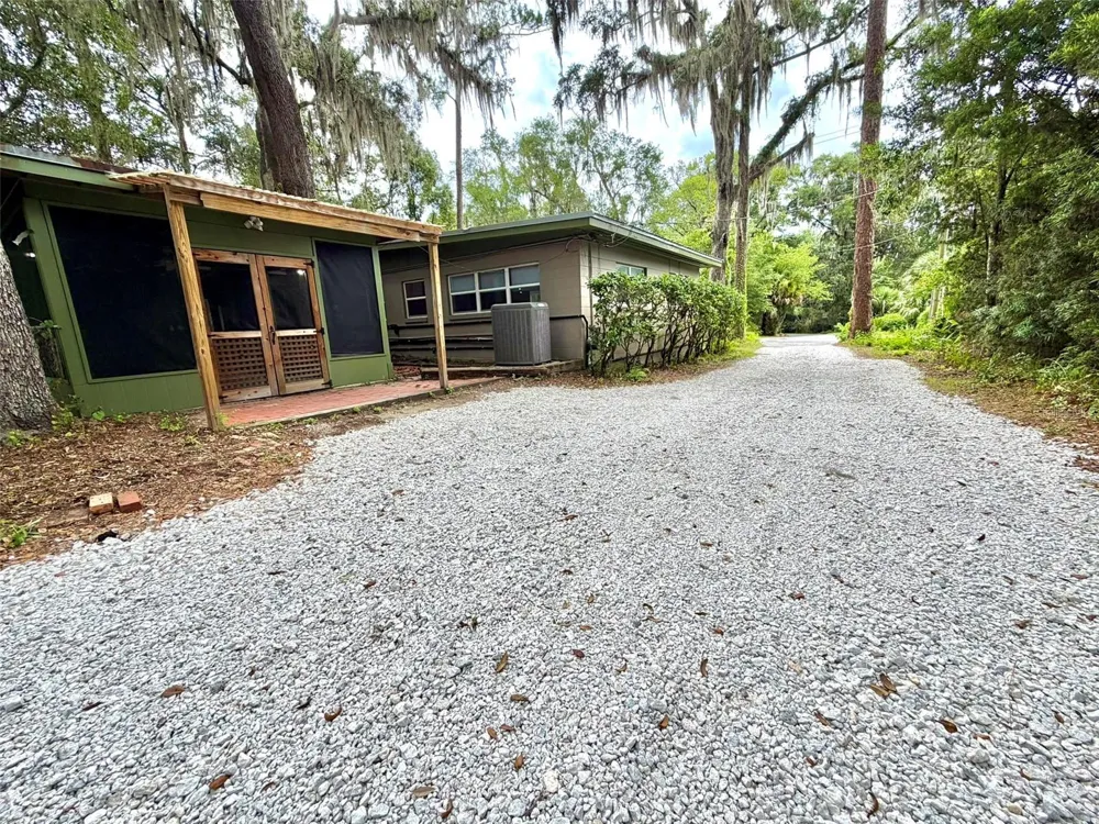 905 NW 36TH AVENUE Gainesville, FL 32609