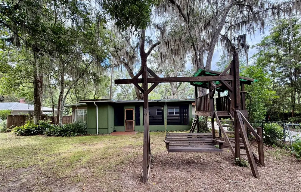 905 NW 36TH AVENUE Gainesville, FL 32609