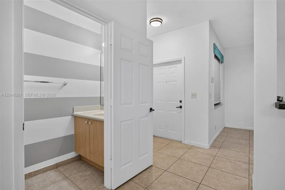 3969 Orange Tree Ln ##3969 Weston, FL 33332