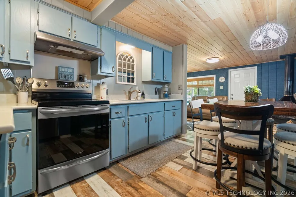 5112 Oakwood Kingston, OK 73439