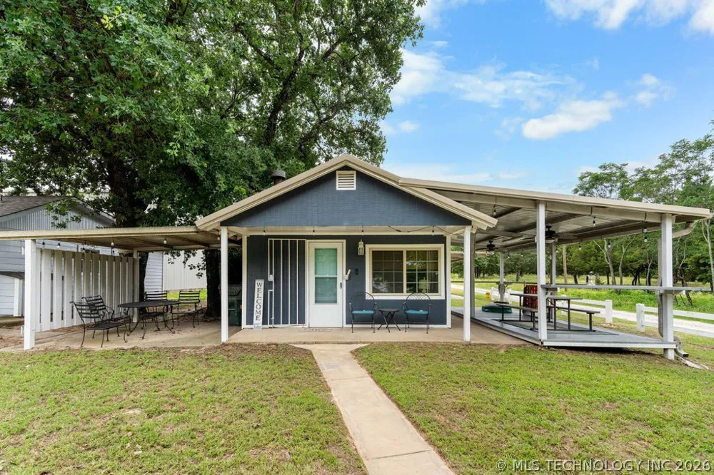 5112 Oakwood Kingston, OK 73439