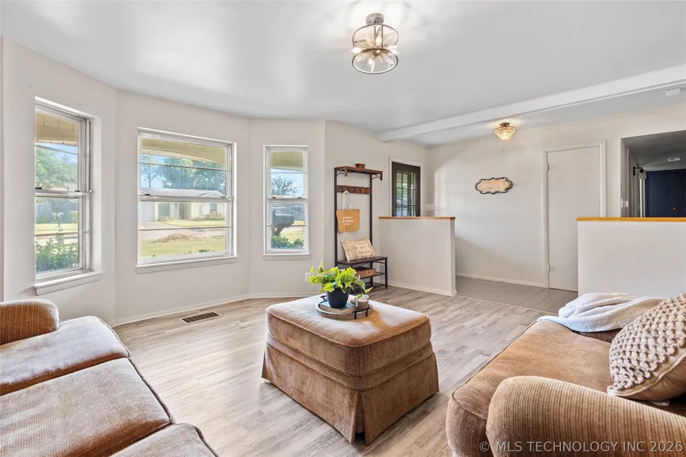 2026 11th Avenue NW Ardmore, OK 73401