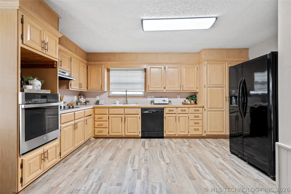 2026 11th Avenue NW Ardmore, OK 73401