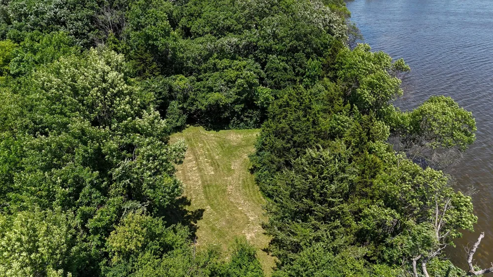 6565 165th Avenue NW New London, MN 56273