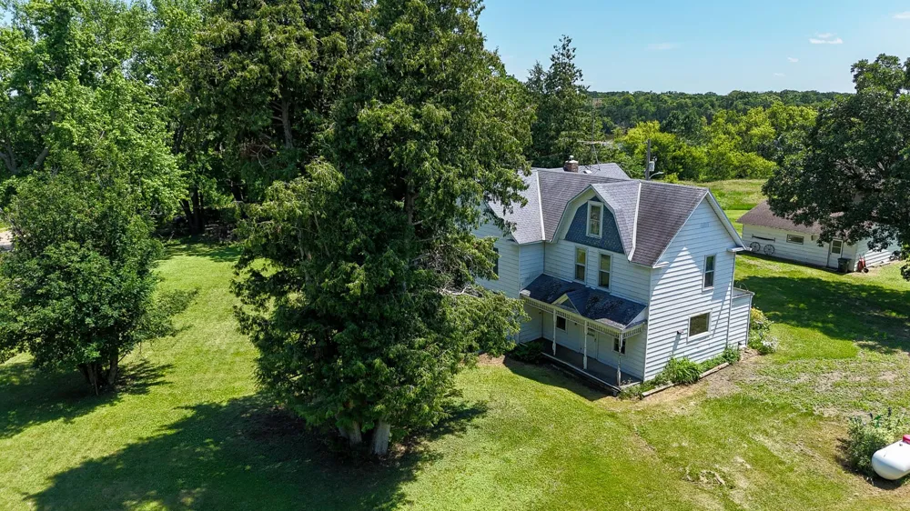 6565 165th Avenue NW New London, MN 56273