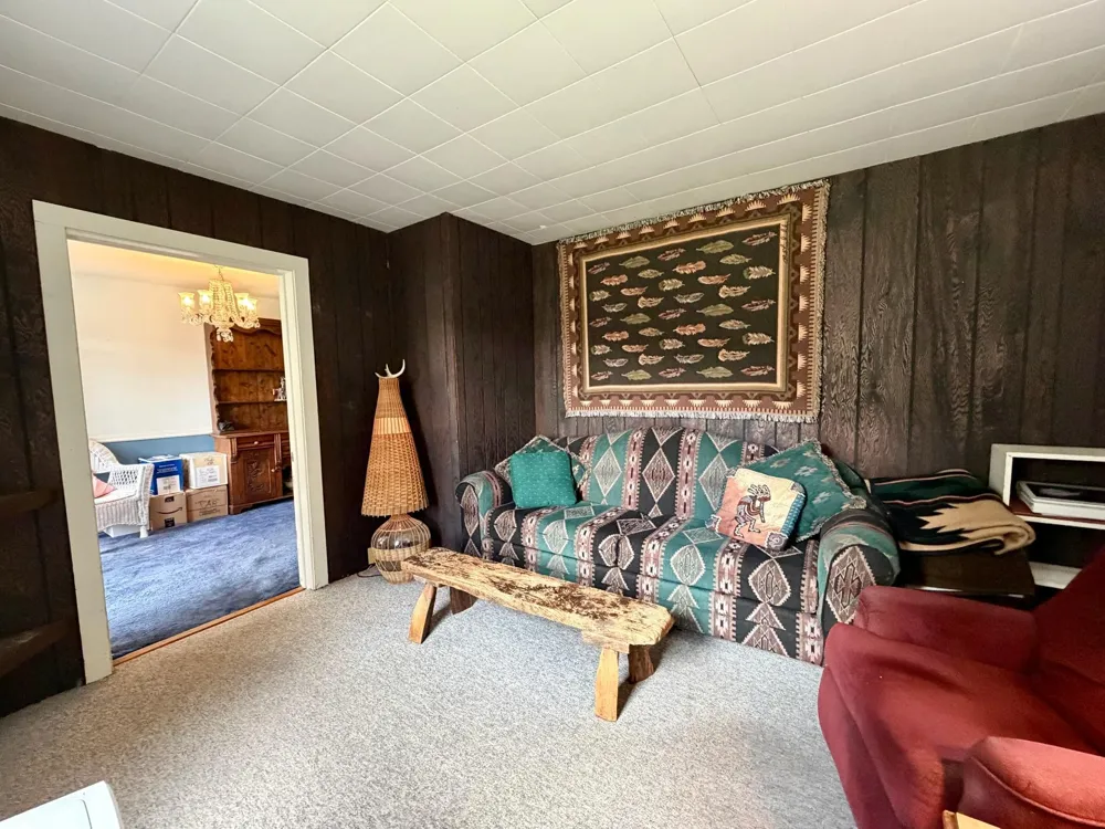 6565 165th Avenue NW New London, MN 56273