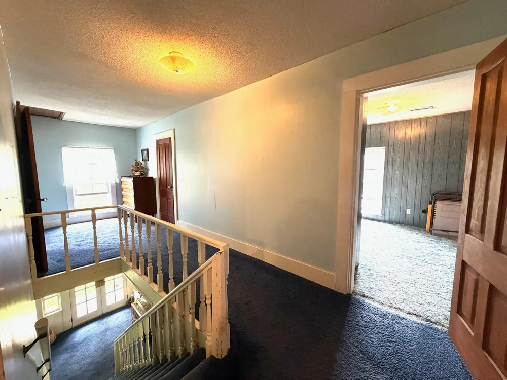6565 165th Avenue NW New London, MN 56273