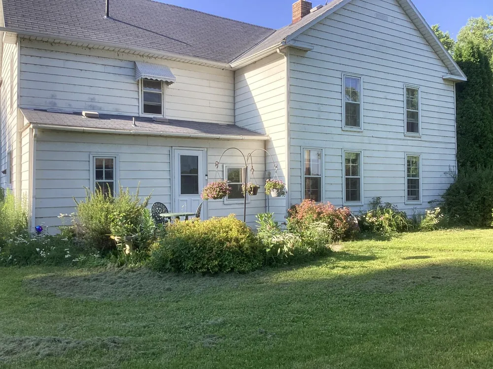 6565 165th Avenue NW New London, MN 56273