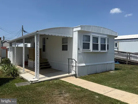 14 HILLTOP AVENUE
