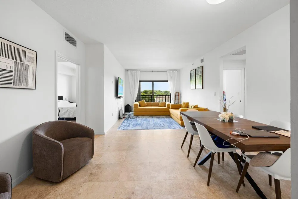 3590 Coral Way ##502 Miami, FL 33145