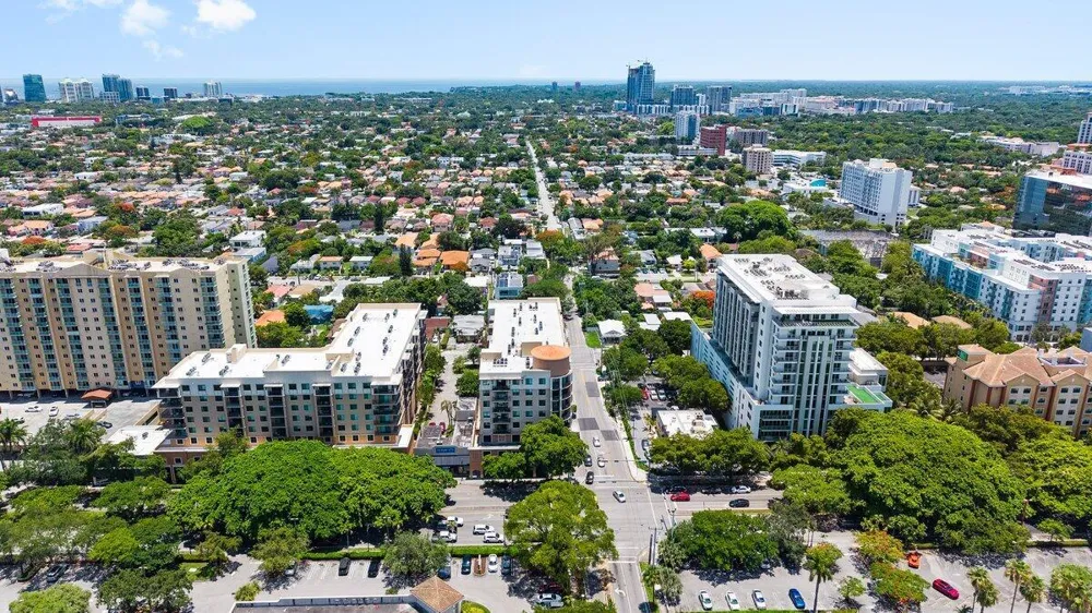 3590 Coral Way ##502 Miami, FL 33145
