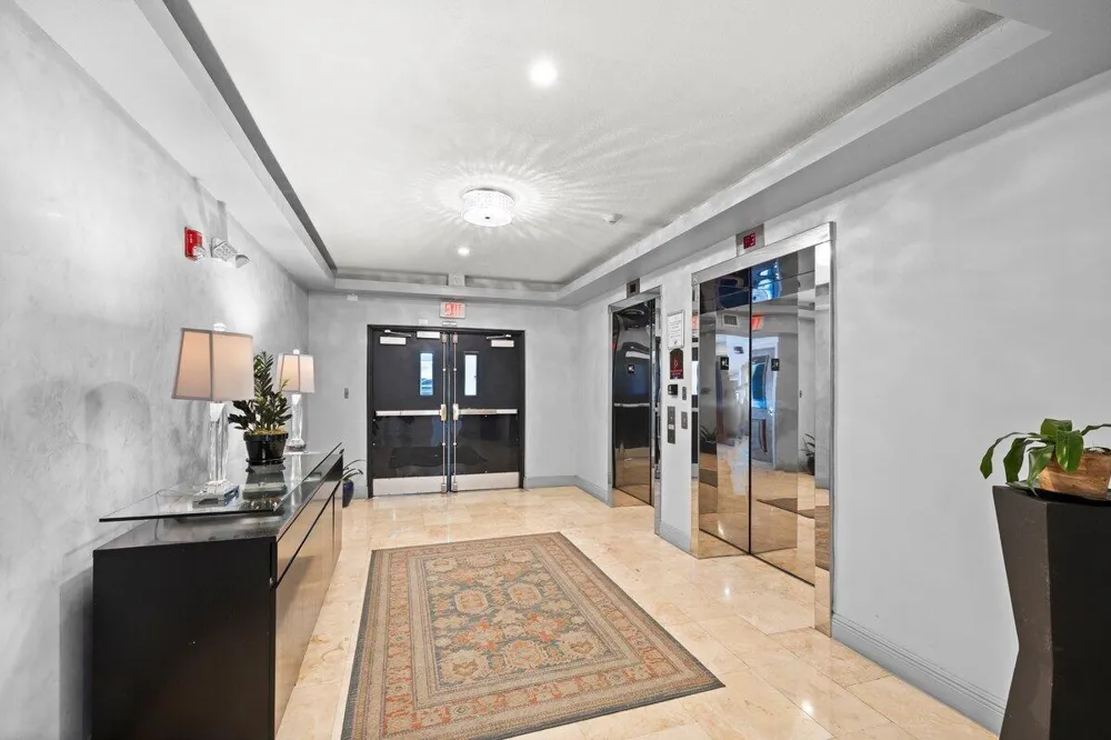 3590 Coral Way ##502 Miami, FL 33145