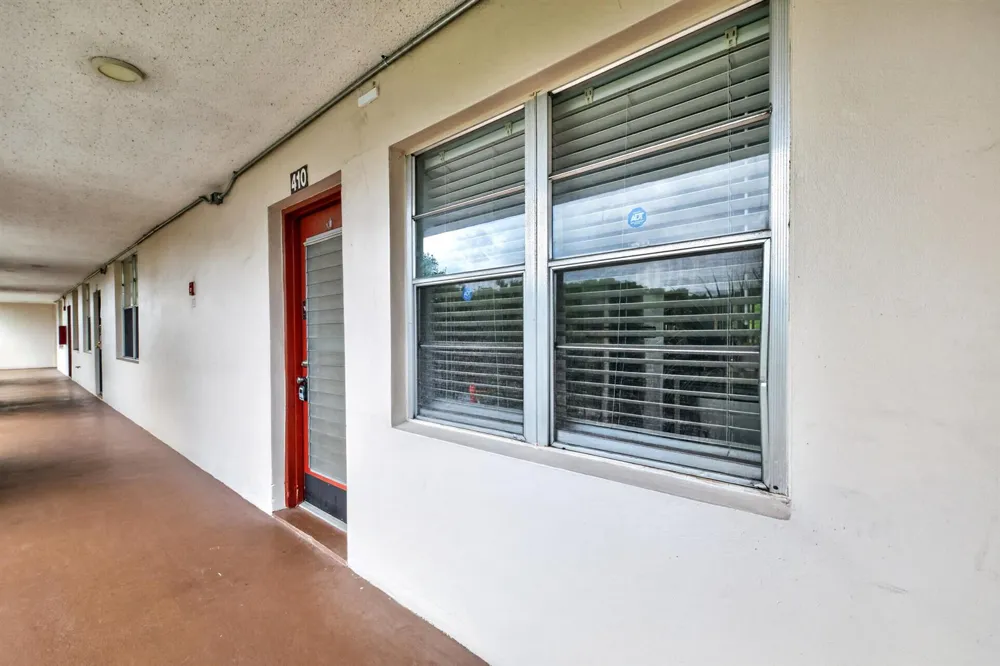 2600 NW 49th Avenue #410 Lauderdale Lakes, FL 33313