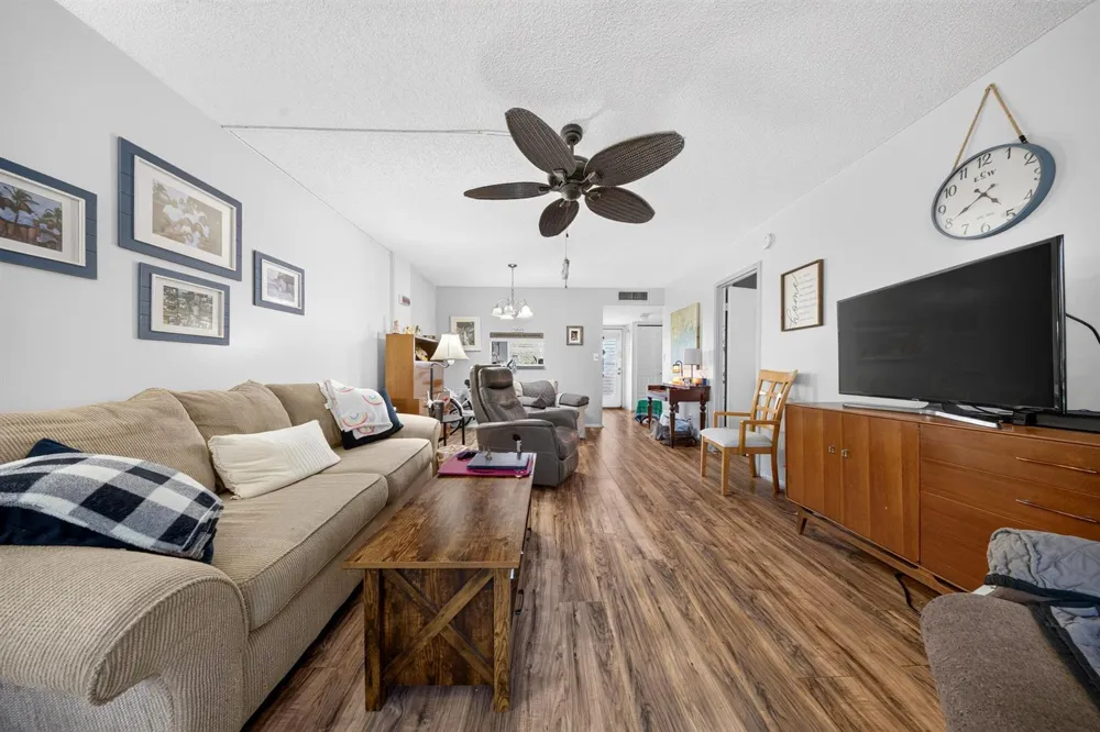 2600 NW 49th Avenue #410 Lauderdale Lakes, FL 33313