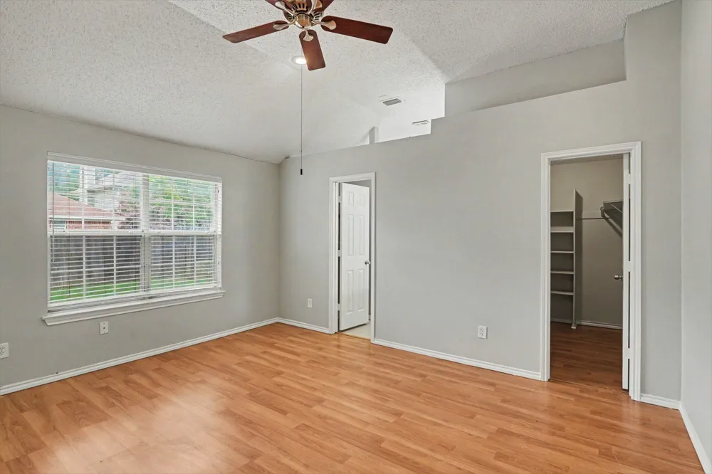 8844 Mystic Trail Fort Worth, TX 76118