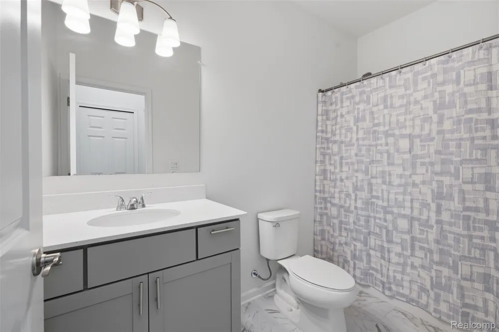 20633 Gidran Drive Lyon Charter Township, MI 48178