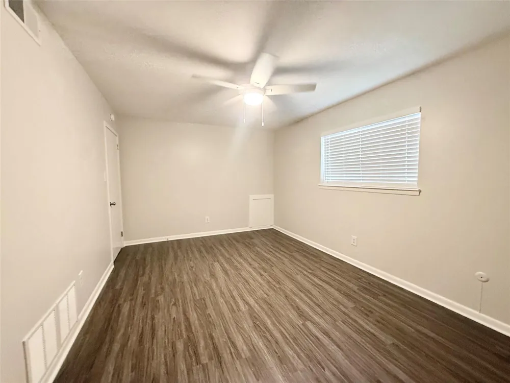 500 Willow Drive #C6 Lake Jackson, TX 77566