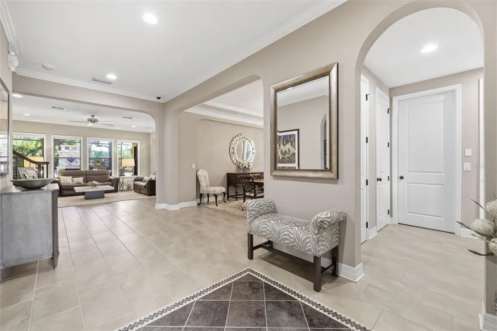14231 AVON FARMS DRIVE Tampa, FL 33618