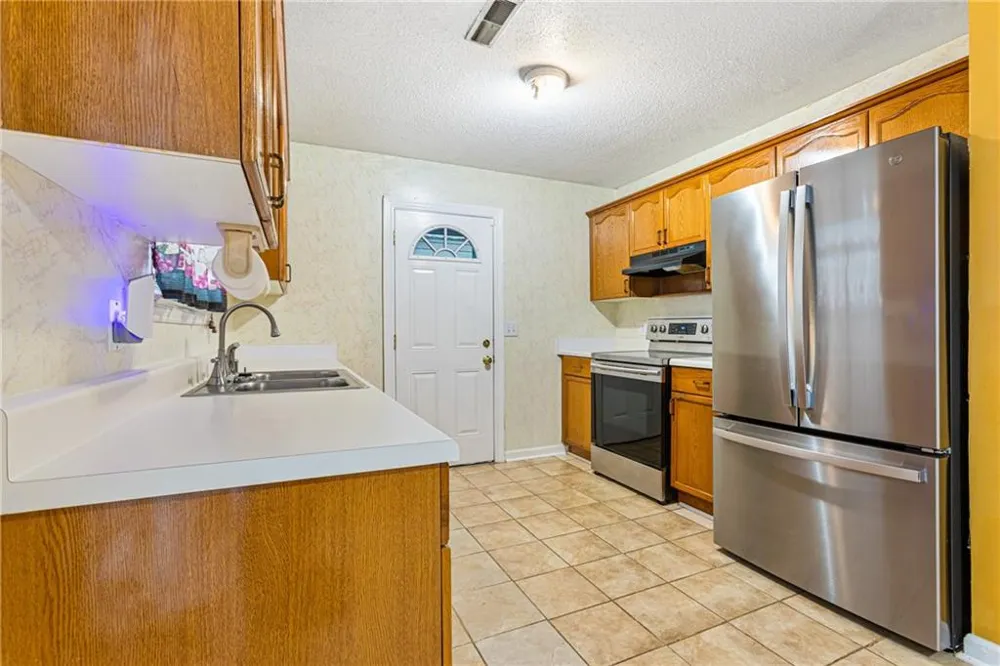 1125 John J Eagan Drive Birmingham, AL 35204