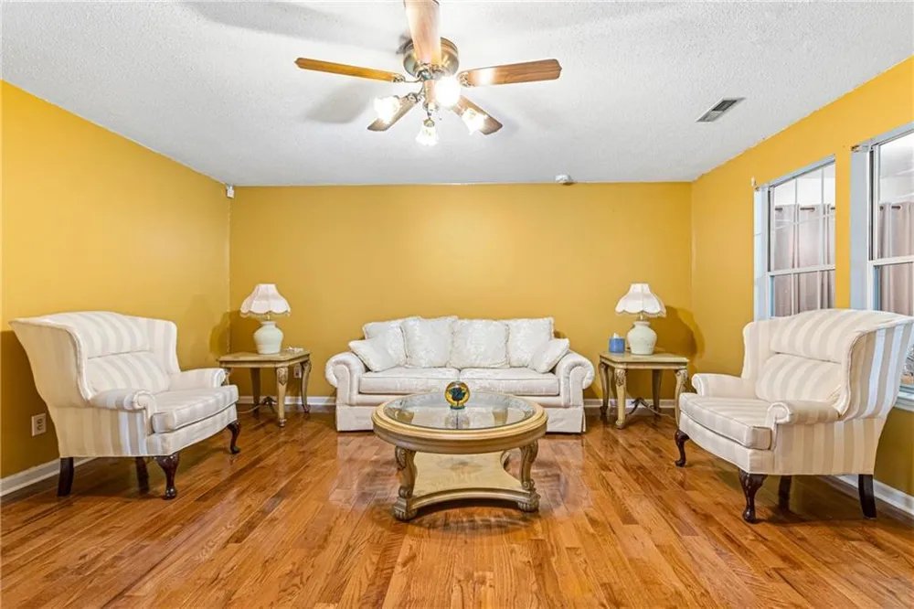 1125 John J Eagan Drive Birmingham, AL 35204
