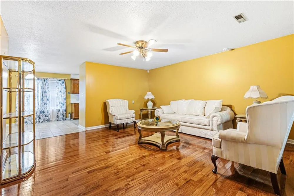 1125 John J Eagan Drive Birmingham, AL 35204