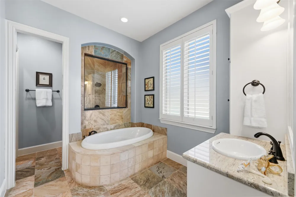 8747 Kelvington Drive Frisco, TX 75035